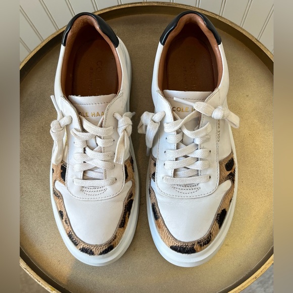 COLE HAAN GRANDPRO RALLY COURT SNEAKER | SIZE: 7 | WHITE LEATHER/CALF HAIR | EUC - Picture 2 of 9